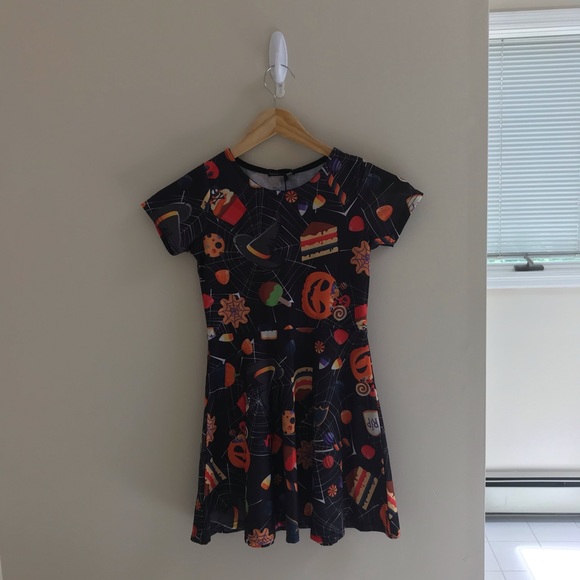 BooHoo Halloween Top - Picture 2 of 6